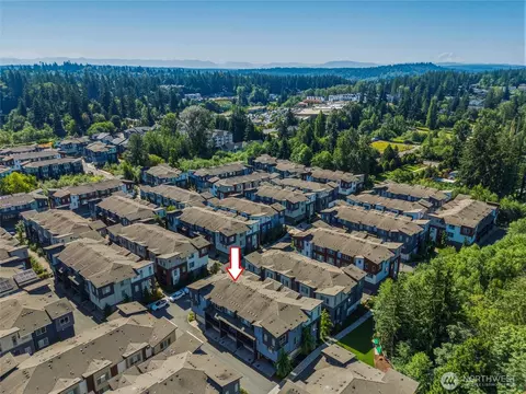 View/Area - 508 237th St SE #B, Bothell, WA 98021 photo 3 of 4
