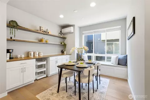 Dining - 508 237th St SE #B, Bothell, WA 98021 photo 3 of 3
