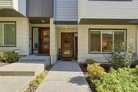 Exterior - 508 237th St SE #B, Bothell, WA 98021 photo 1 of 3