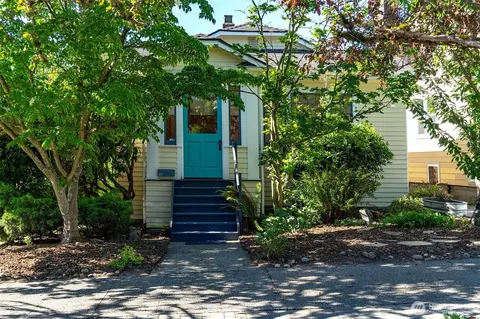 Exterior - 511 N 76th St, Seattle, WA 98103 photo 5 of 5