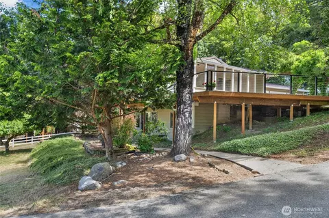 3312 17th St NW, Gig Harbor, WA 98335