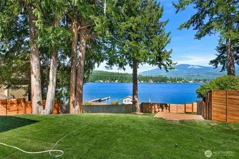 1028 Coronado Ave, Bellingham, WA 98229