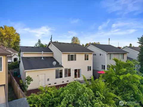 View/Area - 4529 115th Pl SE, Everett, WA 98208 photo 1 of 5