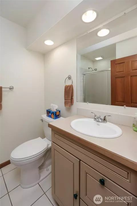 Bath - 13318 47th Ave SE, Mill Creek, WA 98012 photo 2 of 2