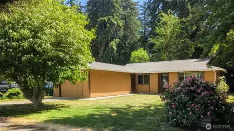 114 Jalyn St, Centralia, WA 98531