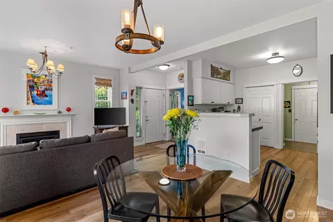 Dining - 2009 196th St SE #E104, Bothell, WA 98012 photo 1 of 1