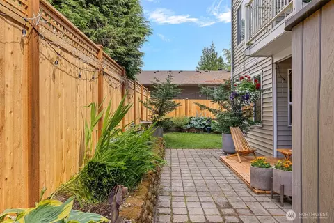 Exterior - 2009 196th St SE #E104, Bothell, WA 98012 photo 9 of 11