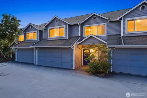 21116 80th Ave W #7, Edmonds, WA 98026