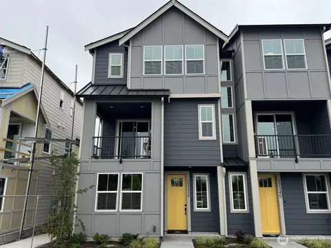 23336 Franklin Cir #15, Black Diamond, WA 98010