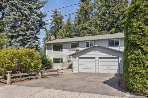 20819 53rd Ave W, Lynnwood, WA 98036