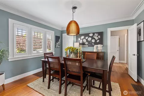 Dining - 1920 16th St, Everett, WA 98201 photo 1 of 5