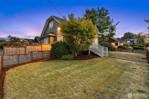 Exterior - 1920 16th St, Everett, WA 98201 photo 10 of 10