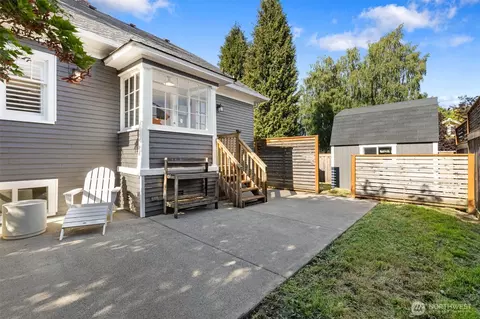 Exterior - 1920 16th St, Everett, WA 98201 photo 7 of 10