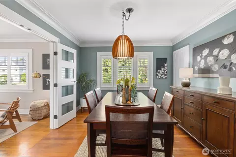 Dining - 1920 16th St, Everett, WA 98201 photo 3 of 5