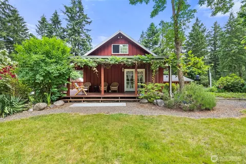 Exterior - 21016 E 26th Ave, Spanaway, WA 98387 photo 7 of 17