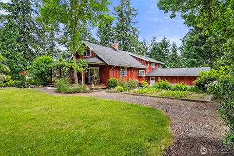 Exterior - 21016 E 26th Ave, Spanaway, WA 98387 photo 8 of 17