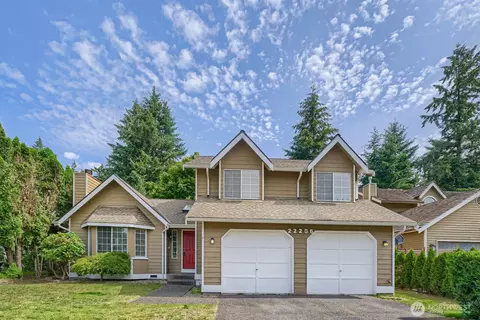 22206 SE 250th St, Maple Valley, WA 98038