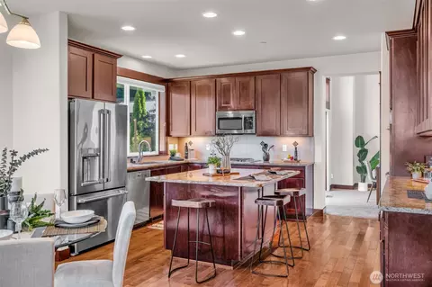 Kitchen - 216 233rd Pl SE, Bothell, WA 98021 photo 4 of 4