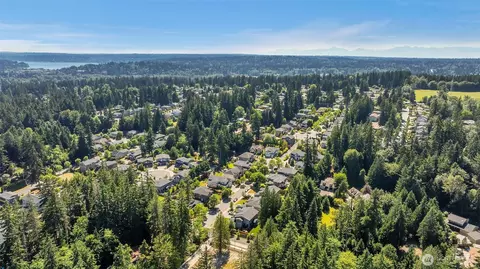 View/Area - 216 233rd Pl SE, Bothell, WA 98021 photo 2 of 4