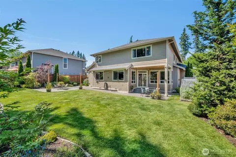 Exterior - 216 233rd Pl SE, Bothell, WA 98021 photo 8 of 9