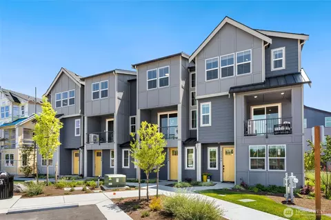 23340 Franklin Cir #14, Black Diamond, WA 98010