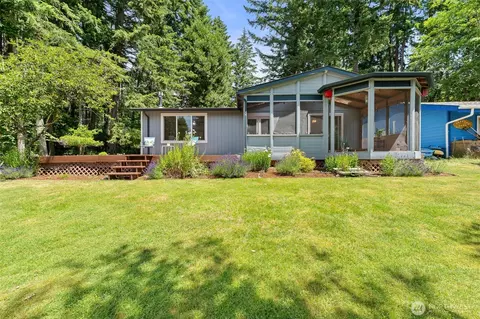 7910 Warbler Ct SE, Olympia, WA 98513