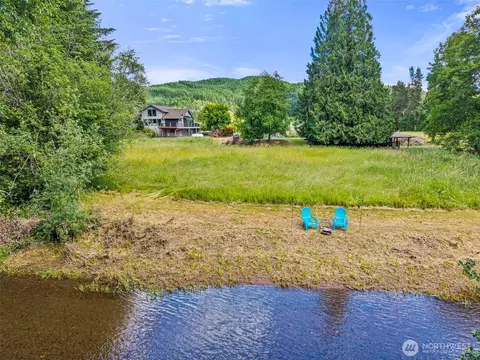 View/Area - 1677 N Fork Rd, Chehalis, WA 98532 photo 3 of 4