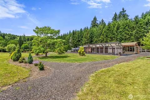 Exterior - 1677 N Fork Rd, Chehalis, WA 98532 photo 13 of 16