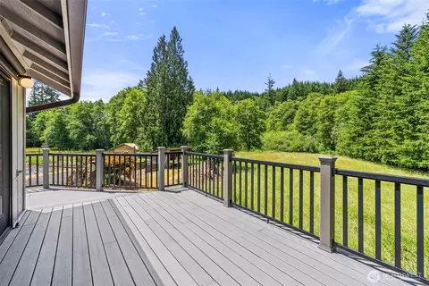 Exterior - 1677 N Fork Rd, Chehalis, WA 98532 photo 6 of 16