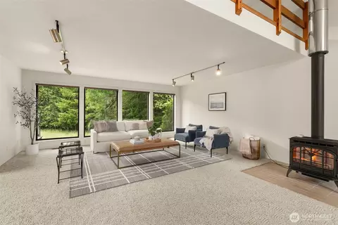 Living - 1677 N Fork Rd, Chehalis, WA 98532 photo 3 of 4
