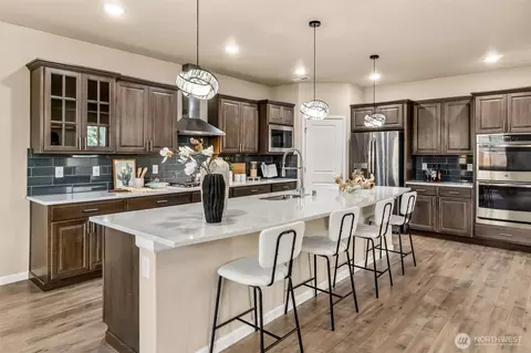 Kitchen - 23230 44th Dr SE, Bothell, WA 98021 photo 2 of 7