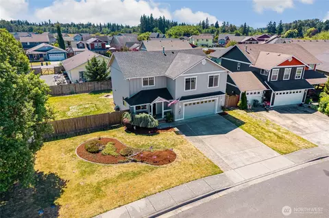 4873 Lighthouse Dr, Blaine, WA 98230