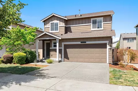 19516 SE 270th Pl, Covington, WA 98042