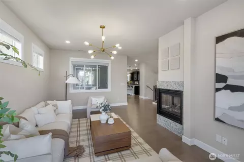 Living - 17429 40th Dr SE, Bothell, WA 98012 photo 2 of 3