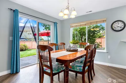 Dining - 4023 153rd Pl SE, Bothell, WA 98012 photo 1 of 1