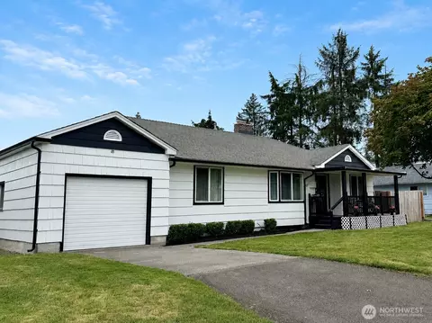 607 14th St SW, Puyallup, WA 98371