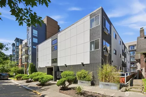 4731 12th Ave NE, Seattle, WA 98105