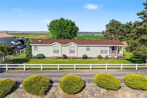 767 S Canyon Court Rd, Othello, WA 99344