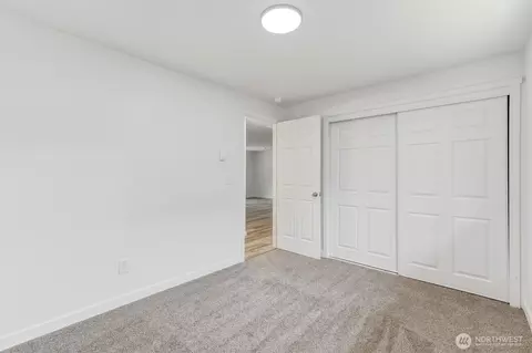 Bedroom - 360 24th Ave, Longview, WA 98632 photo 6 of 9