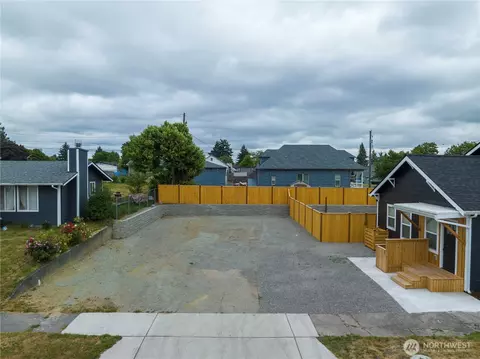2153 S Cushman Ave, Tacoma, WA 98405
