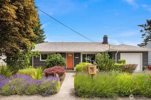 13636 2nd Ave S, Burien, WA 98168