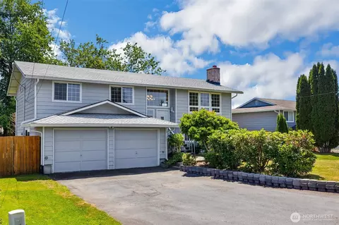 6308 98th Pl NE, Marysville, WA 98270