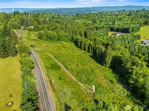 1015 Lone Oak Rd, Longview, WA 98632