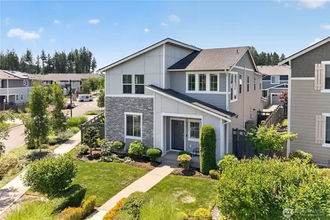 32831 Ten Trails Pkwy SE, Black Diamond, WA 98010
