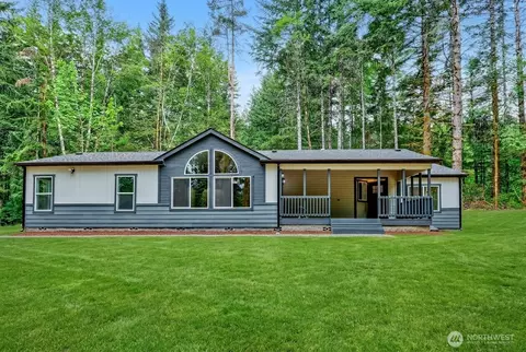 1301 NE Tahuya River Dr, Tahuya, WA 98588