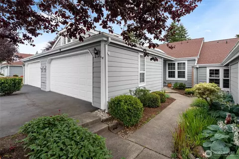 6020 N Highlands Pkwy #6, Tacoma, WA 98406
