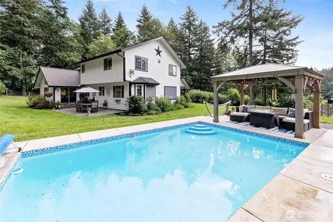 3594 Salmonberry Dr SE, Port Orchard, WA 98366