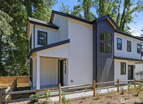 9016 124th Ln NE, Kirkland, WA 98033