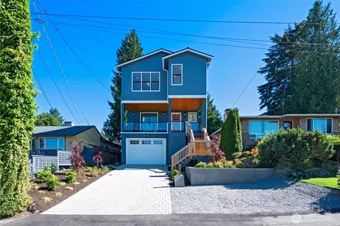 3111 W Mansell St, Seattle, WA 98199