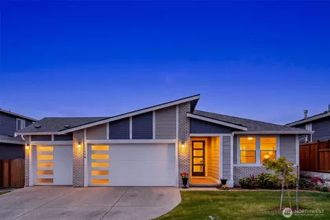 12624 176th Ave E, Bonney Lake, WA 98391